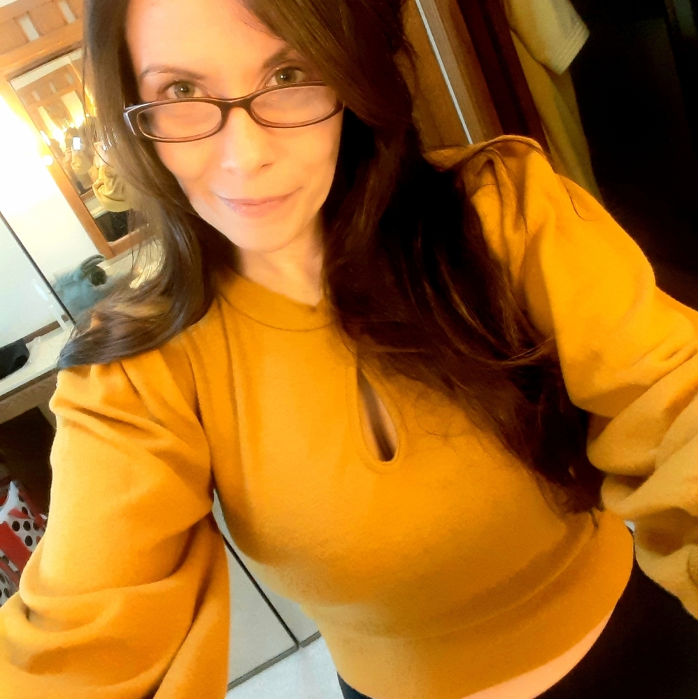 Sweet Adelya MUSTARD BUBBLE LONG SLEEVE CROP Sweater - Picture 1 of 4